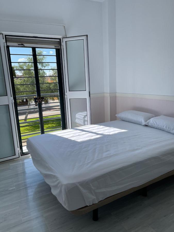 Exclusivo Chalet Sevilla. ¡Jardin & Cocina! อัลกาลา เด กัวไดรา ภายนอก รูปภาพ