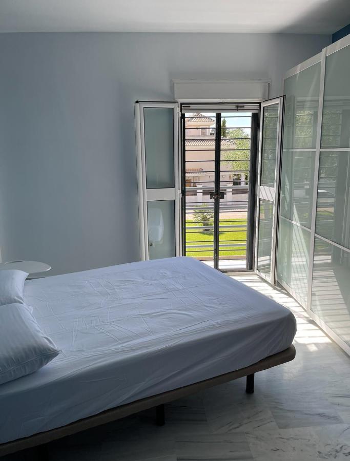 Exclusivo Chalet Sevilla. ¡Jardin & Cocina! อัลกาลา เด กัวไดรา ภายนอก รูปภาพ